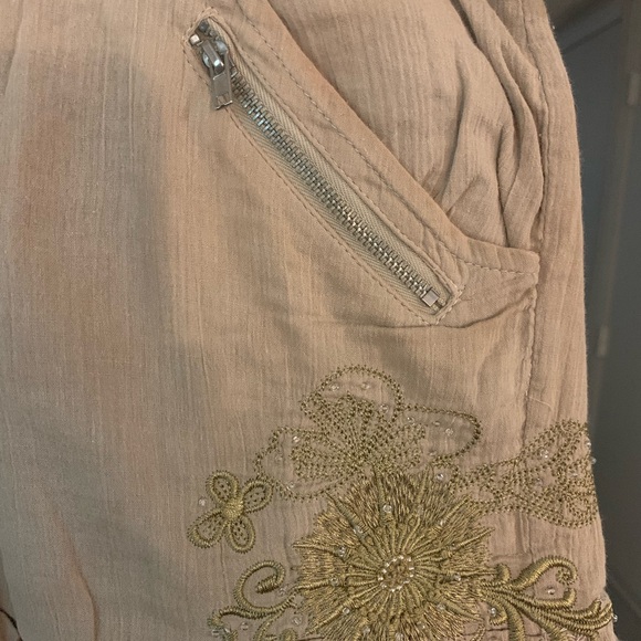 Lulumari Tan Embroidered Cargo Shorts - Picture 2 of 5